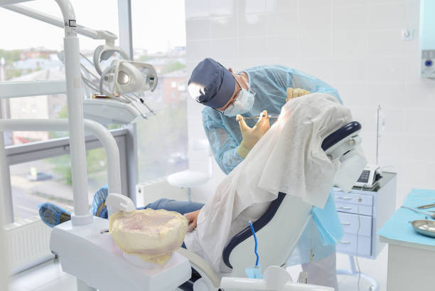 Best Emergency Tooth Extraction in Red Oak, TX